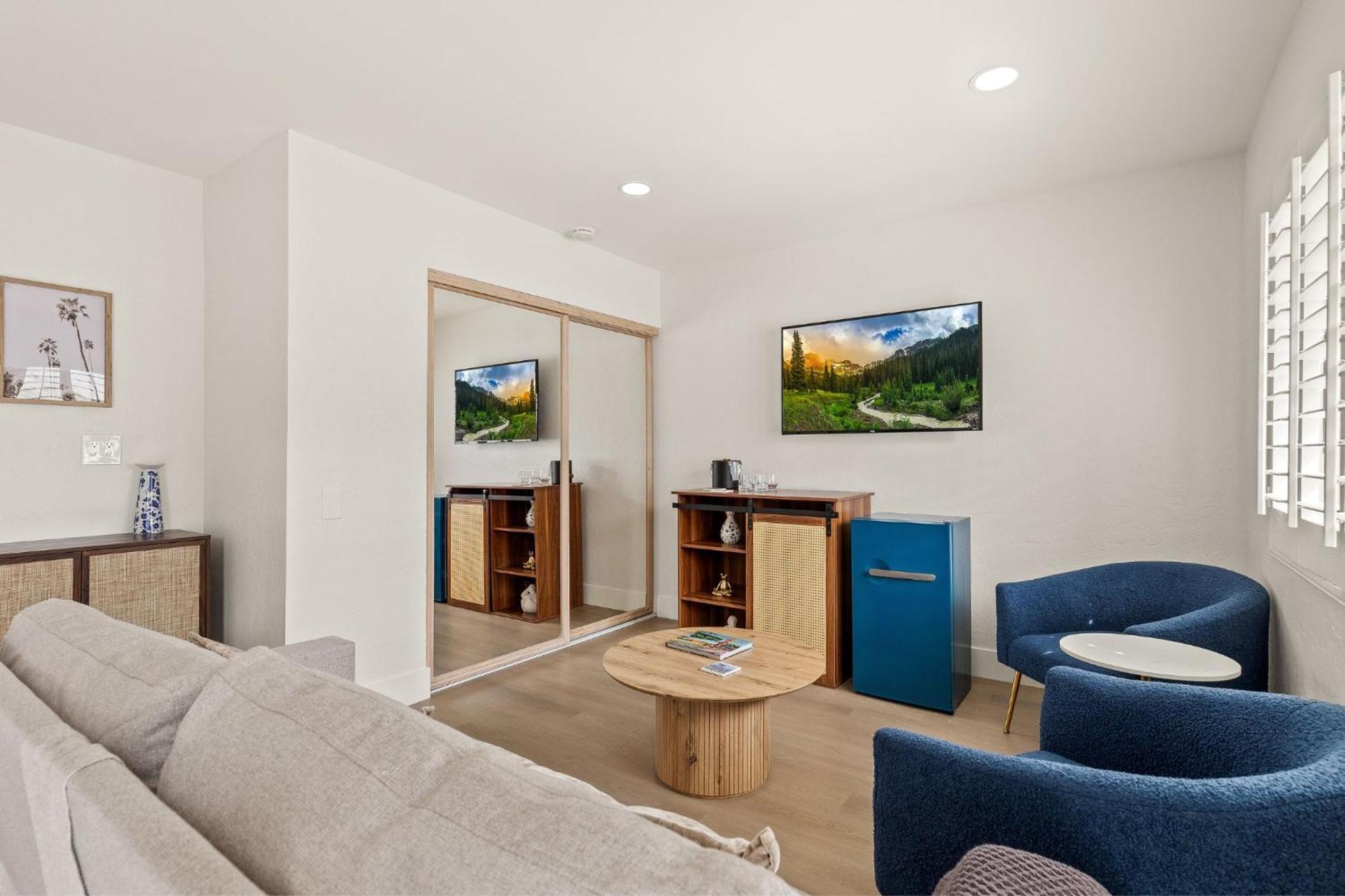 Casa Oliver Hotel & Resort - A Men'S Clothing Optional Resort In Palm Springs Extérieur photo