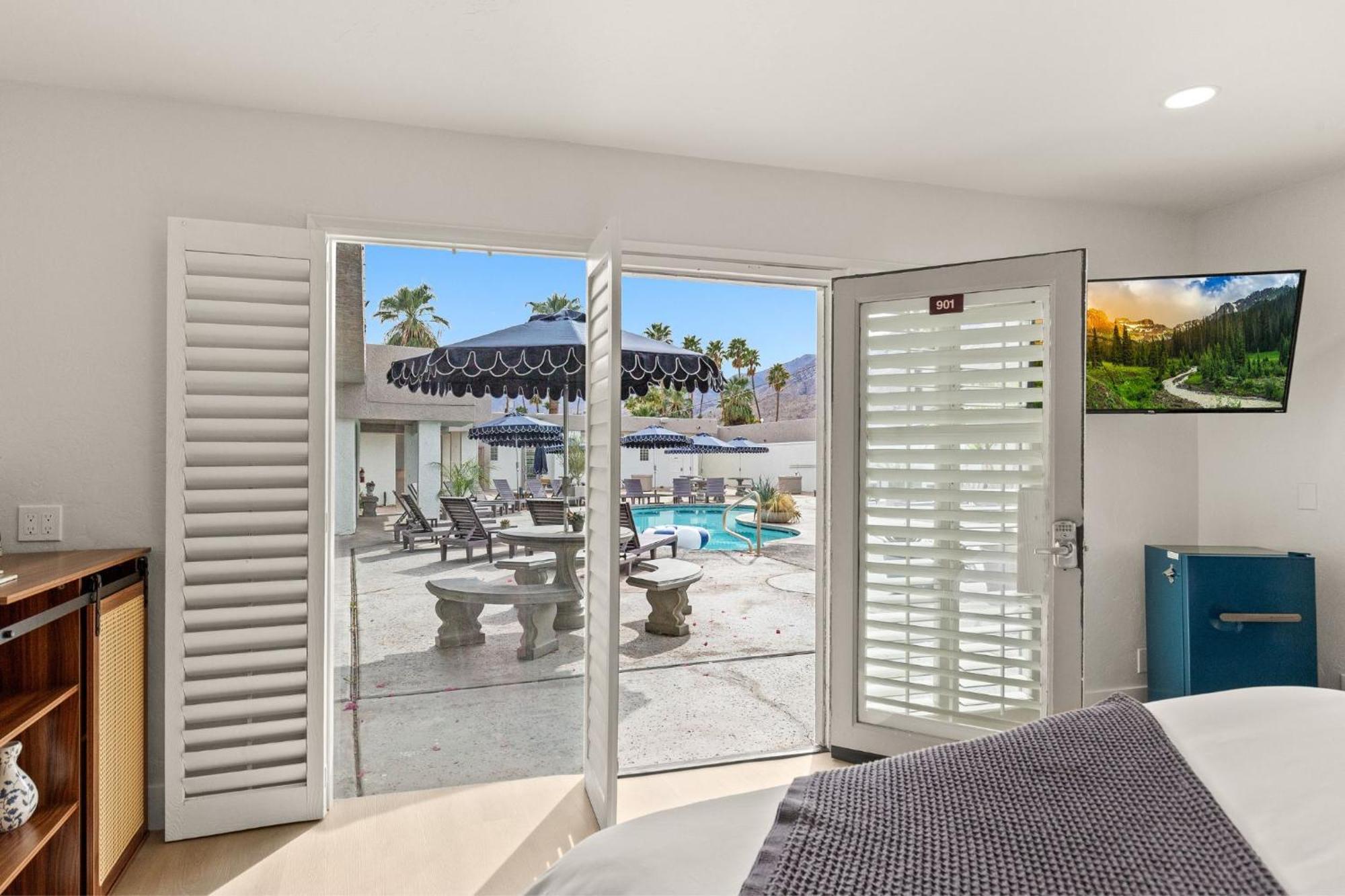 Casa Oliver Hotel & Resort - A Men'S Clothing Optional Resort In Palm Springs Extérieur photo