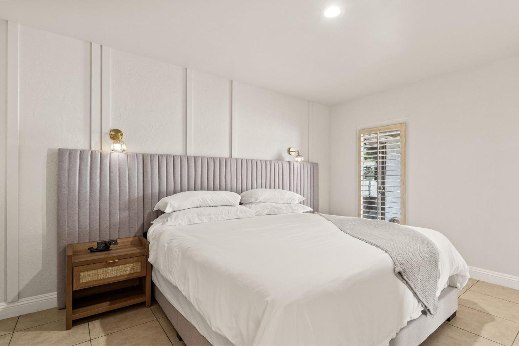 Casa Oliver Hotel & Resort - A Men'S Clothing Optional Resort In Palm Springs Extérieur photo