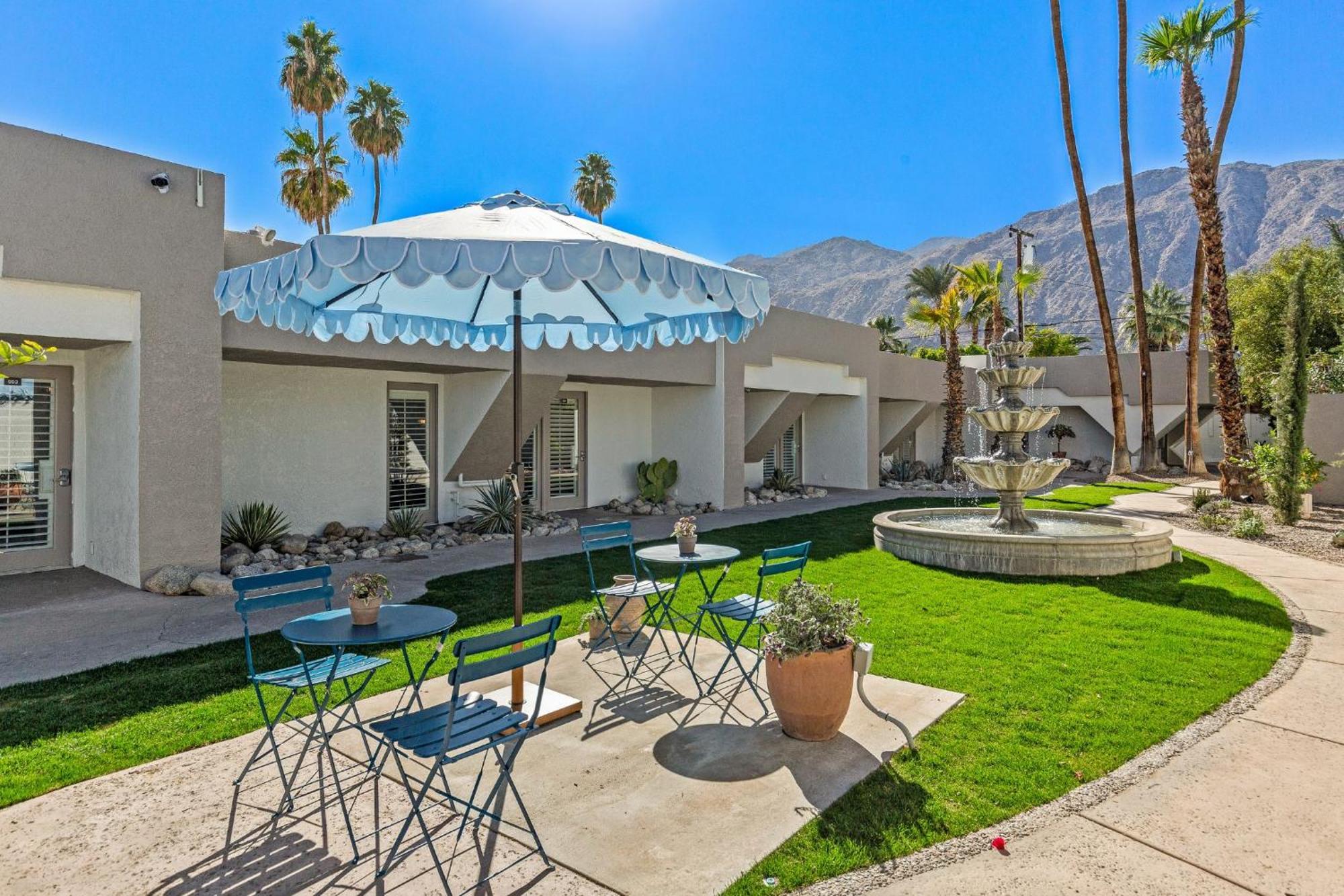 Casa Oliver Hotel & Resort - A Men'S Clothing Optional Resort In Palm Springs Extérieur photo